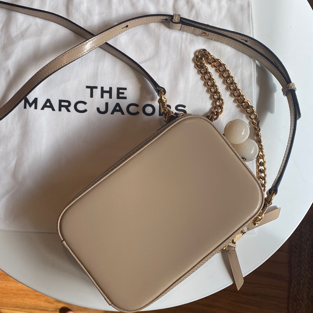 The Marc Jacobs The Vanity Logo Leather Crossbody Bag